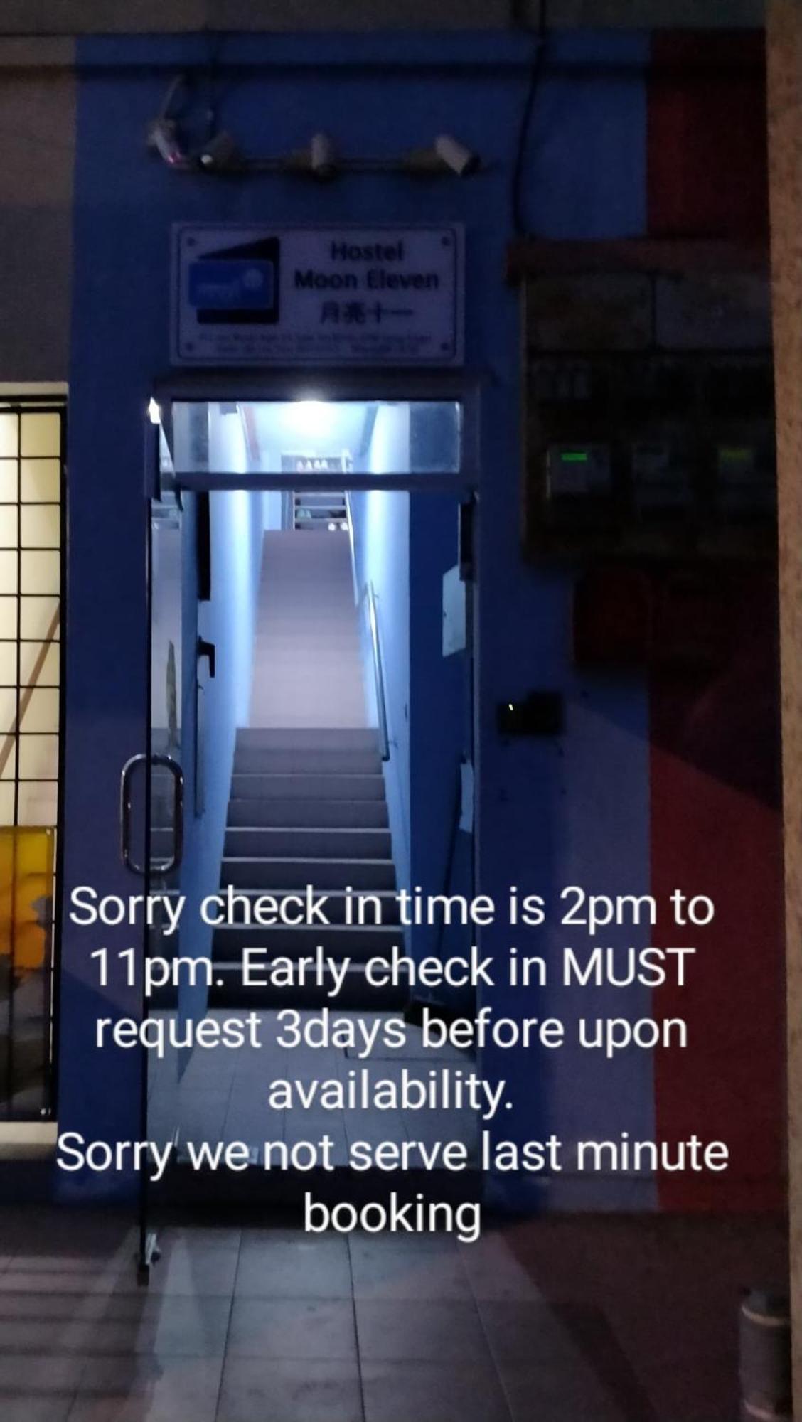 Moon Eleven Hostel Near Klia & Klia2 Sepang Zewnętrze zdjęcie