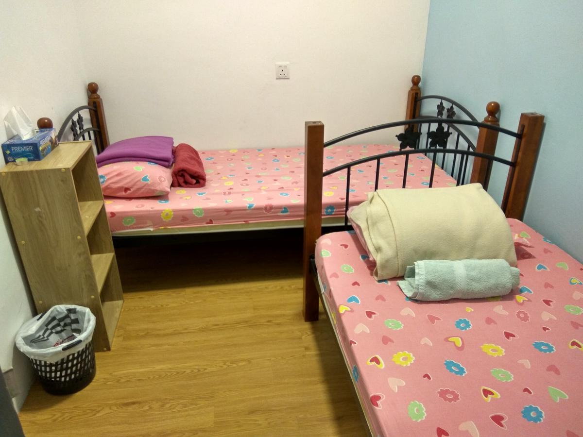 Moon Eleven Hostel Near Klia & Klia2 Sepang Zewnętrze zdjęcie