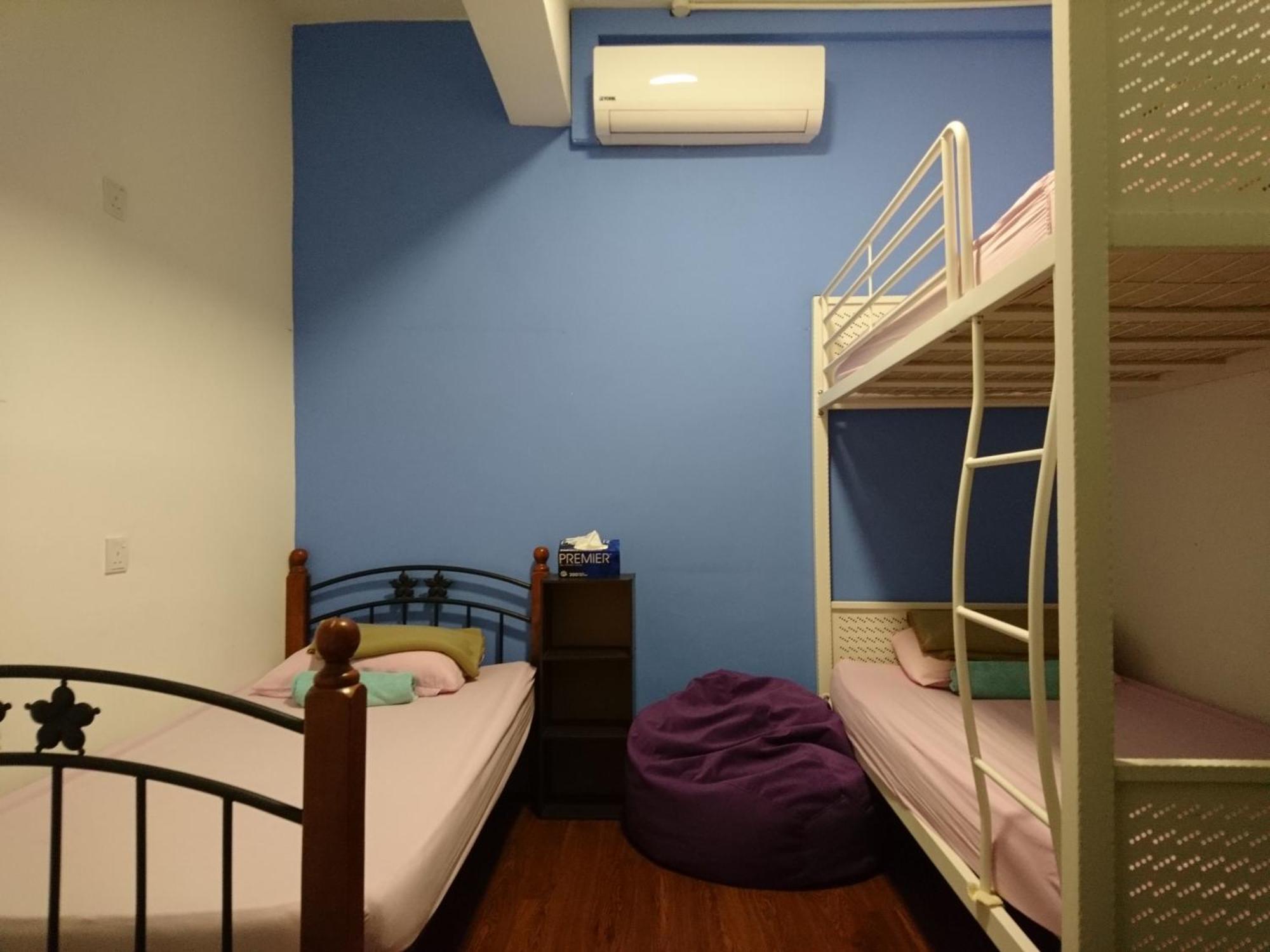 Moon Eleven Hostel Near Klia & Klia2 Sepang Zewnętrze zdjęcie